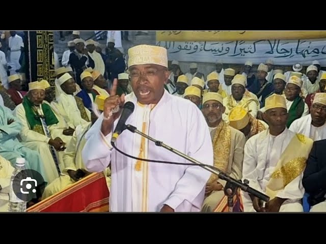 Fundi SAID HAROUNA: NDE HATOIRI YAHE MUSUQI HARIMOI YE JEUNESSES YA COMORES