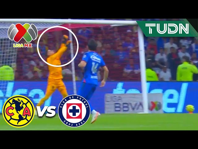 ¡Con los puños! Malagón evita el gol | América 1-0 Cruz Azul | CL2023 - Liga Mx J8 | TUDN