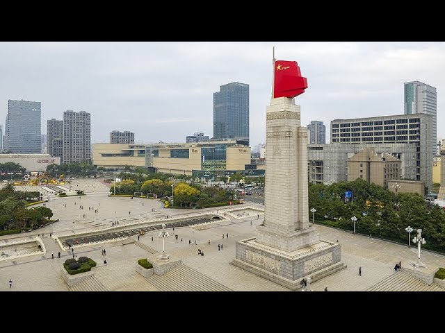 Live: Take a look at Nanchang's Bayi Square in east China's Jiangxi Province – Ep. 3