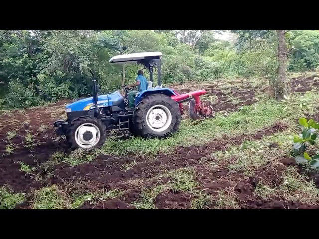 Mécanisation agricole à Ivembeni