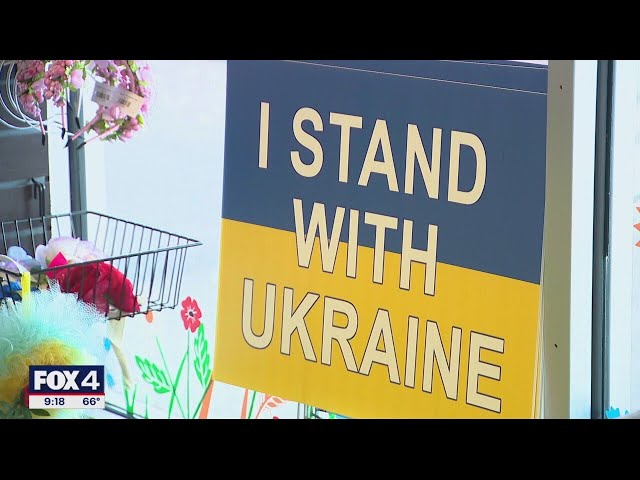 Rally held in Dallas to show support for Ukraine on 2-year anniversary of Russia's invasion