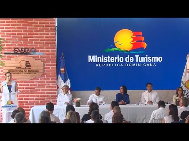 EN VIVO Inauguración del remozamiento de la Puerta de la Misericordia