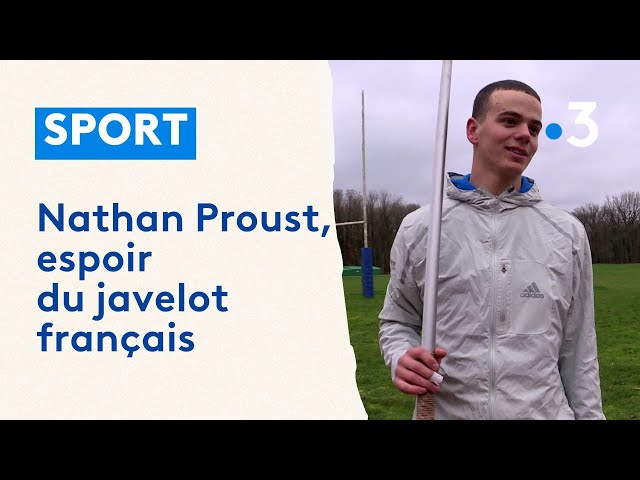 Nathan Proust, champion de France junior de lancer du javelot