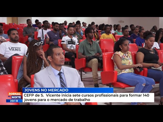 CEFP de São Vicente inicia sete cursos profissionais para formar 140 jovens para mercado de trabalho