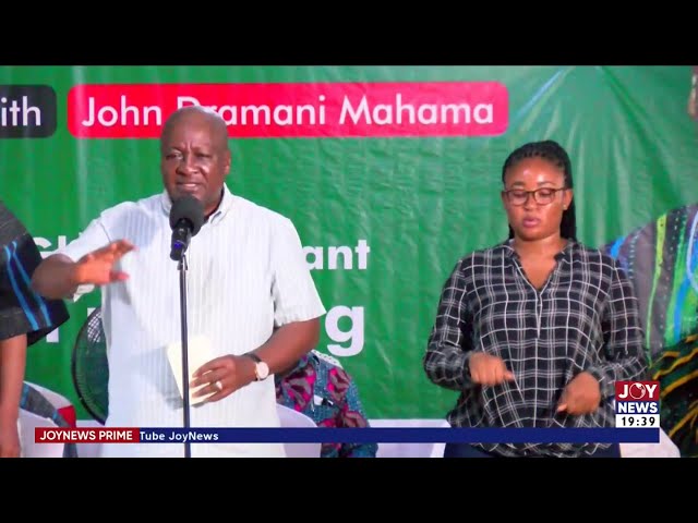 Building Ghana Tour: Mahama to regulate nurses and teachers exodus by negotiating service agreements