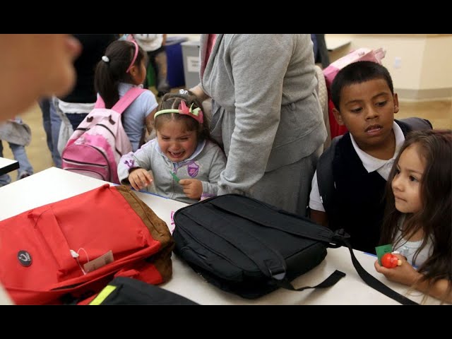 El reto del primer día de clases: ¿Cómo manejar los berrinches y el estrés?