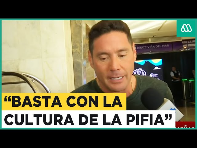 "Basta con la cultura de la pifia": Pancho Saavedra ante críticas a show de Javiera Contad