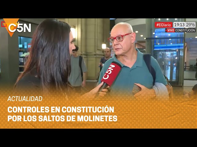 Fortalecen los CONTROLES en las ESTACIONES DE TREN para que los pasajeros no salten los MOLINETES