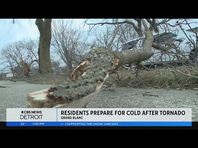 Grand Blanc residents prepare for cold after tornado