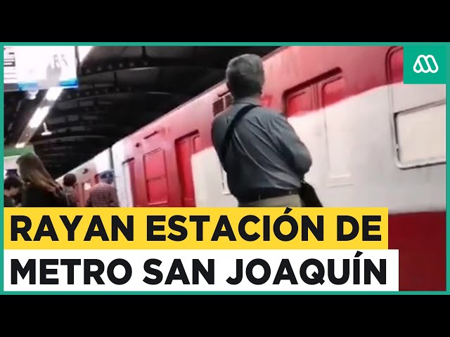 Indignación por vandalismo en el metro: 30 personas rayan tren en estación San Joaquín