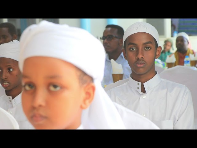 Munaasabad ay ku qalin-jebiyeen arday baratay Qur’aanka Kariimka oo Muqdisho lagu qabtay.