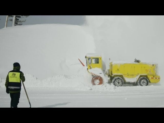 Major blizzard heads to California's Sierra, 10 feet of snow possible