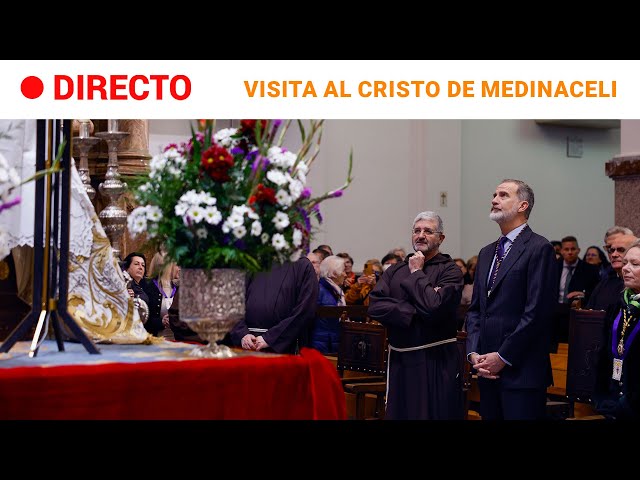 CASA REAL: FELIPE VI acude al TRADICIONAL "BESAPIÉ" del CRISTO de MEDINACELI | RTVE