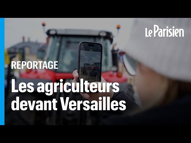 Versailles : les touristes profitent du château et de la manifestation des agriculteurs en colère