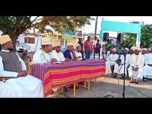  Conférence à Mbeni, animé par Dr Ahmed Toiouilou et Dr Nizar Ahamda sur le thème "RAMADAN"