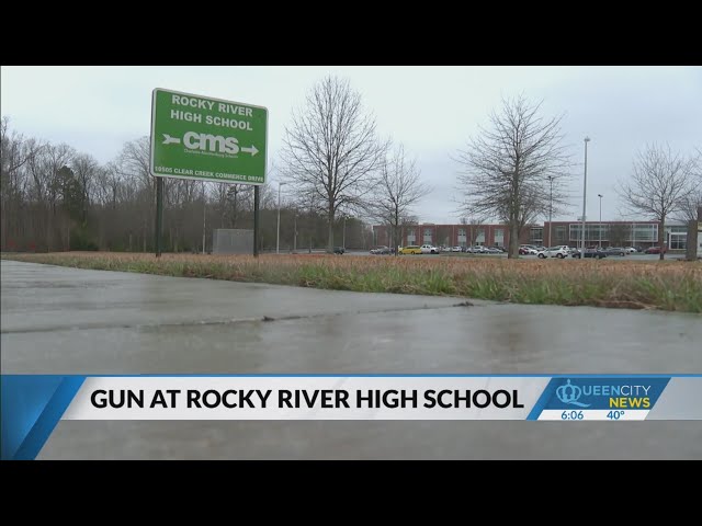 Gun brought to high school with metal detectors