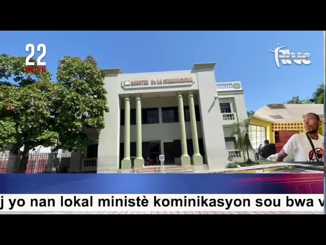 Ensekirite : plizyè moun ki kouri kite kay yo anba lavil pòtoprens al pran refij yo nan ministè kom