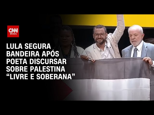 Lula segura bandeira após poeta discursar sobre Palestina “livre e soberana” | LIVE CNN