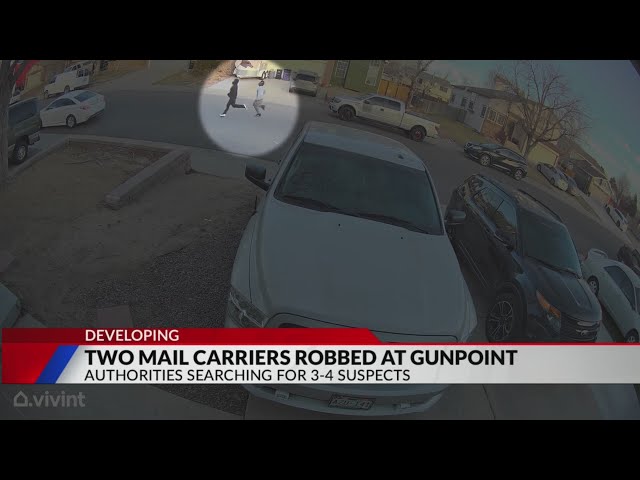 2 mail carriers robbed at gunpoint in Denver