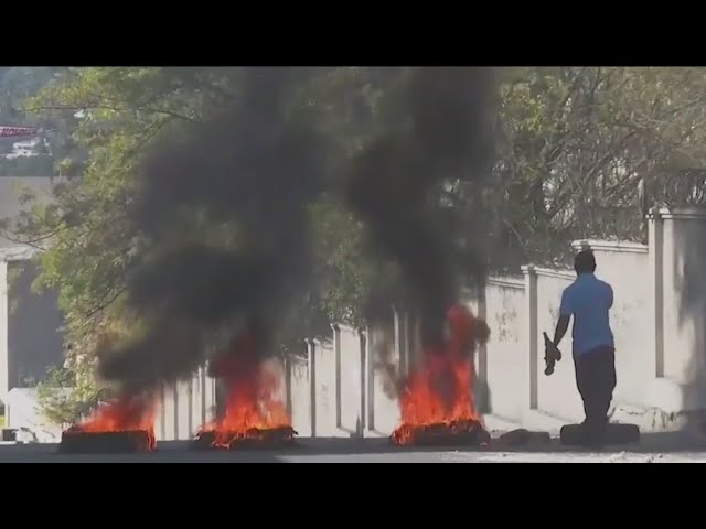 Chaos rages in Haiti as gang leaders try to overthrow government