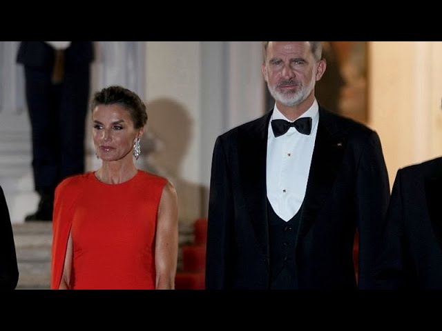 Los reyes Felipe VI y Letizia inauguran la 43ª edición de ARCO en Madrid