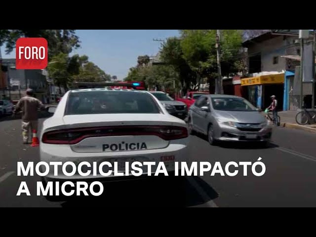 Motociclista se impacta con microbús en Iztapalapa - Paralelo 23