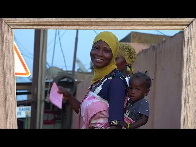 Fhoum Mobo alias l'Homme de la Brousse rend un vibrant Hommage aux Femmes