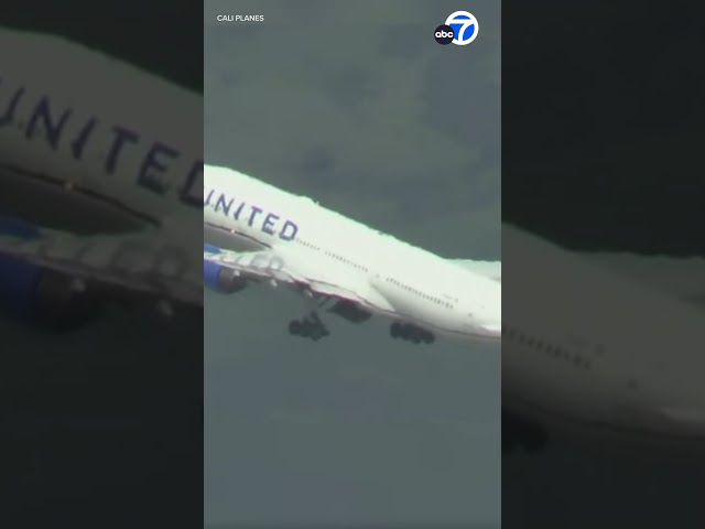 Tire falls off United flight after takeoff from San Francisco; diverted plane lands safely at LAX