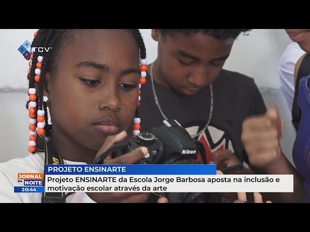 Projeto ENSINARTE da Escola Jorge Barbosa aposta na inclusão e motivação escolar através da arte