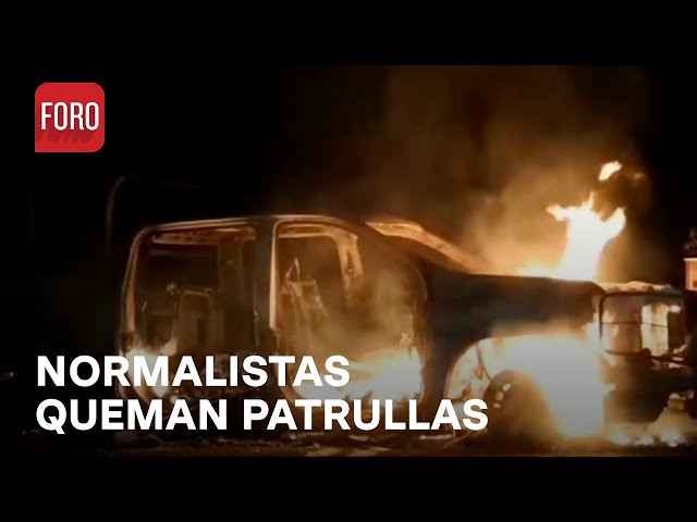 Normalistas incendian patrullas en Guerrero y se reúnen con autoridades - Las Noticias