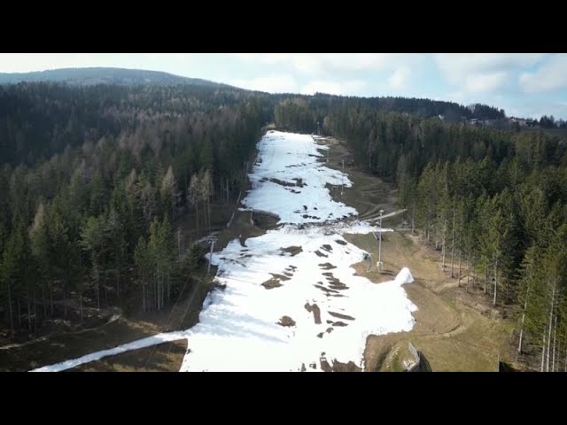 Comment les stations de ski peuvent s'adapter face aux températures record ?