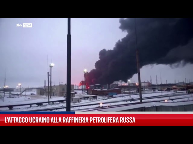 Raffineria petrolifera attaccata da drone in Russia, feriti