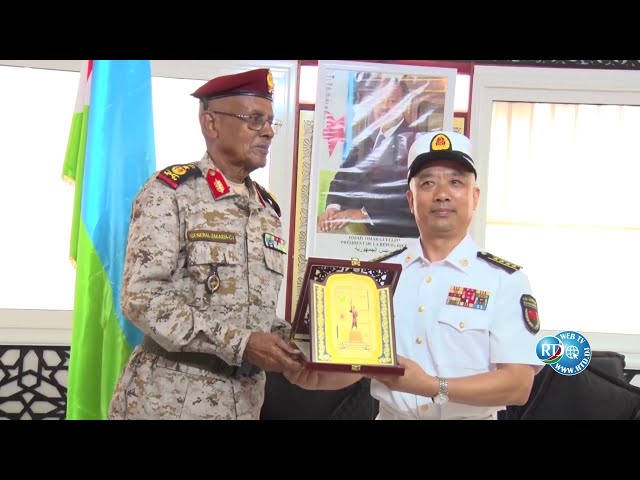 Rencontre entre le Chef d'État-Major Général des Armées et le Nouveau Commandant de la Base Chi