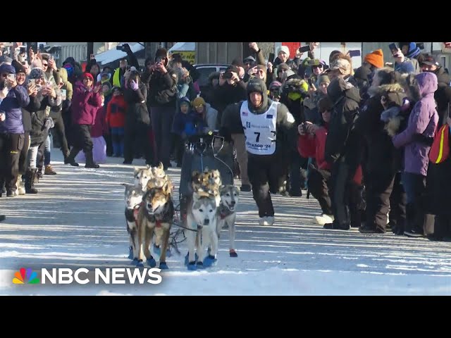 Dallas Seavey wins record 6th Iditarod race despite two-hour time penalty