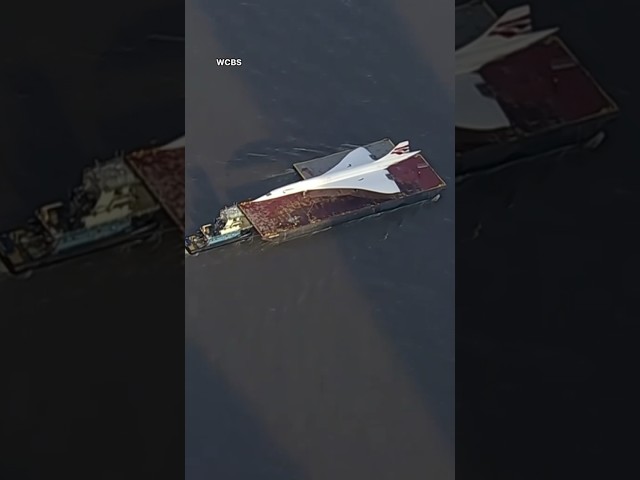 Concorde floats down Hudson River to New York's Intrepid Museum #shorts