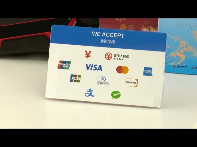 China's mobile payment platforms expand services for foreign visitors