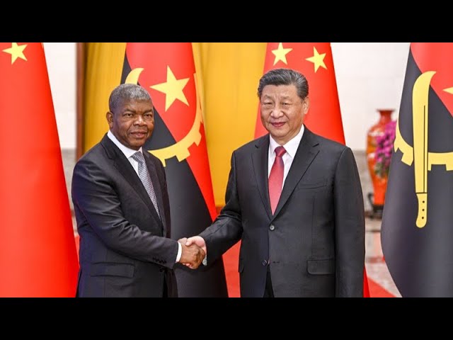 ⁣Председатель КНР обсудил с президентом Анголы развитие сотрудничества двух стран