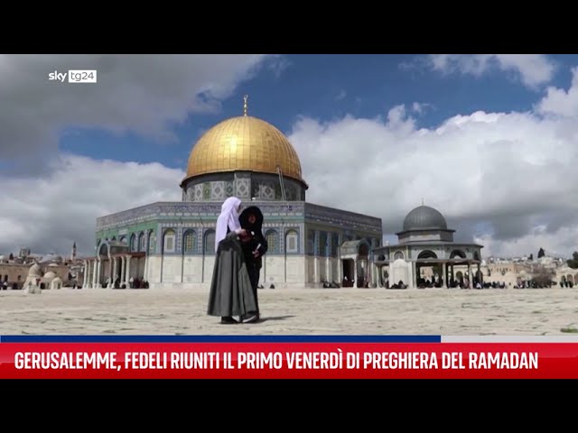 Gerusalemme, primo venerdì di preghiera durante il Ramadan