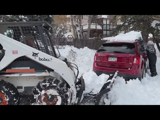 Plow drivers make big gains on Mountain corridor highways after massive snowstorm in Colorado