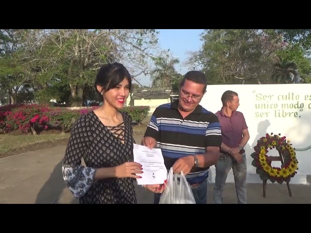 Celebran en #Colombia el Día de la Prensa cubana