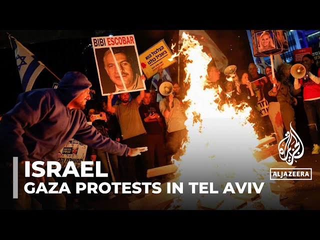 Israeli protesters rally outside defence ministry in Tel Aviv