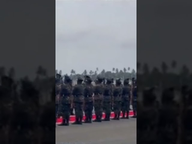 MUSEVENI WELCOMED TO ZANZIBAR, TZ WITH A GUARD OF HONOUR.