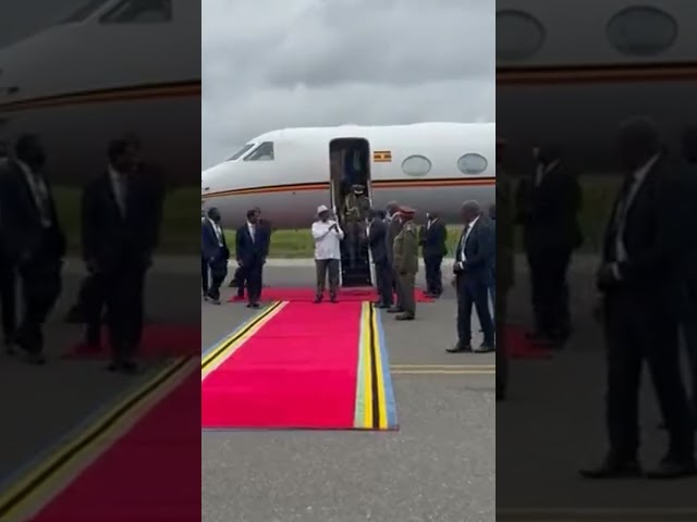 MUSEVENI'S ARRIVAL IN ZANZIBAR, TANZANIA.