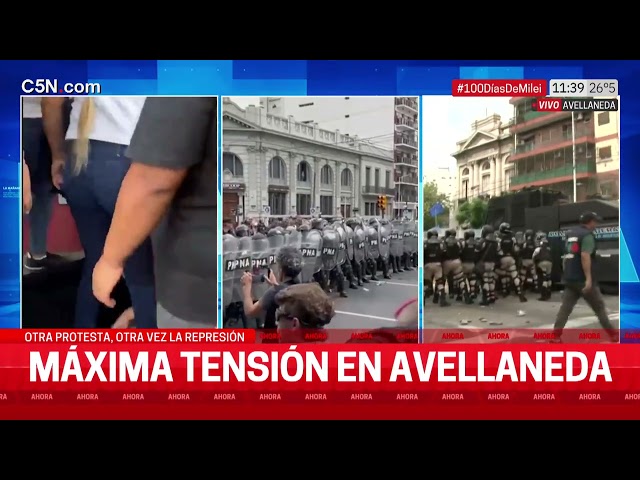 MÁXIMA TENSIÓN en PUENTE SAAVEDRA y AVELLANEDA: MANIFESTANTES Y POLICÍA, CARA A CARA