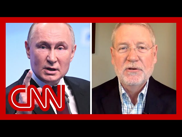 ⁣‘Striking’: Ex-CIA official on Putin’s rare mention of Navalny