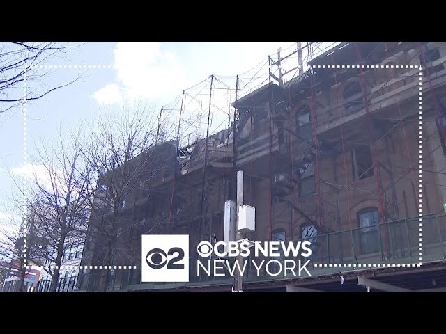 2 workers hurt in partial collapse at Brooklyn building