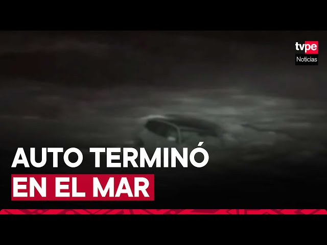 EEUU: mujer terminó con el auto en el mar tras huir de la Policía