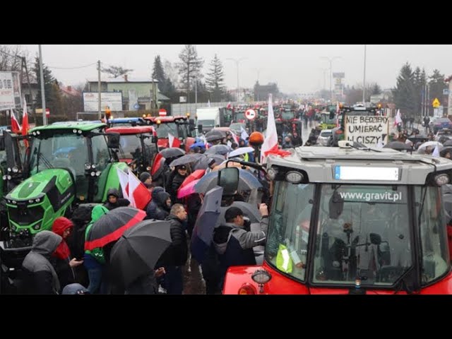 ⁣Повна блокада! Польща:фермери блокують  Polscy rolnicy blokują drogi Polish farmers blocking roads