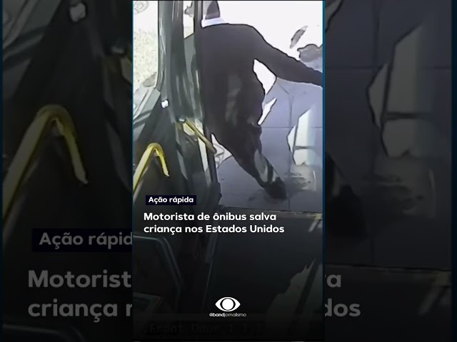 Motorista de ônibus salva criança perdida em avenida nos EUA