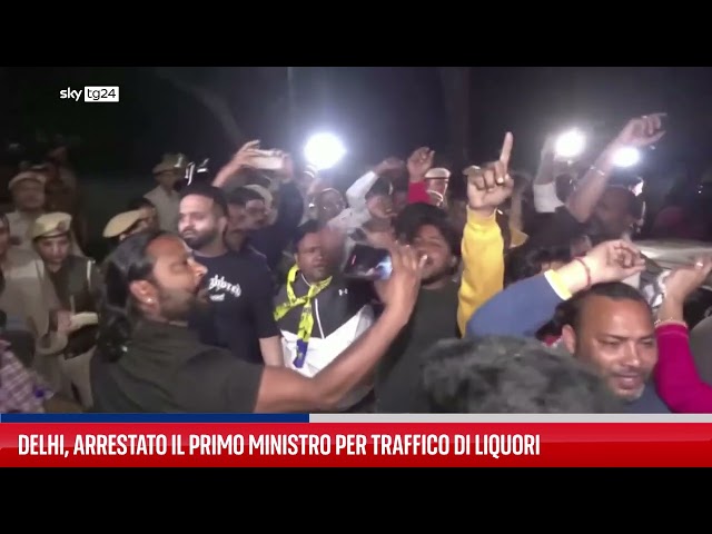 India, arrestato governatore Delhi per traffico di liquori